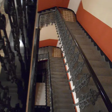 The Palace And 4* Praha